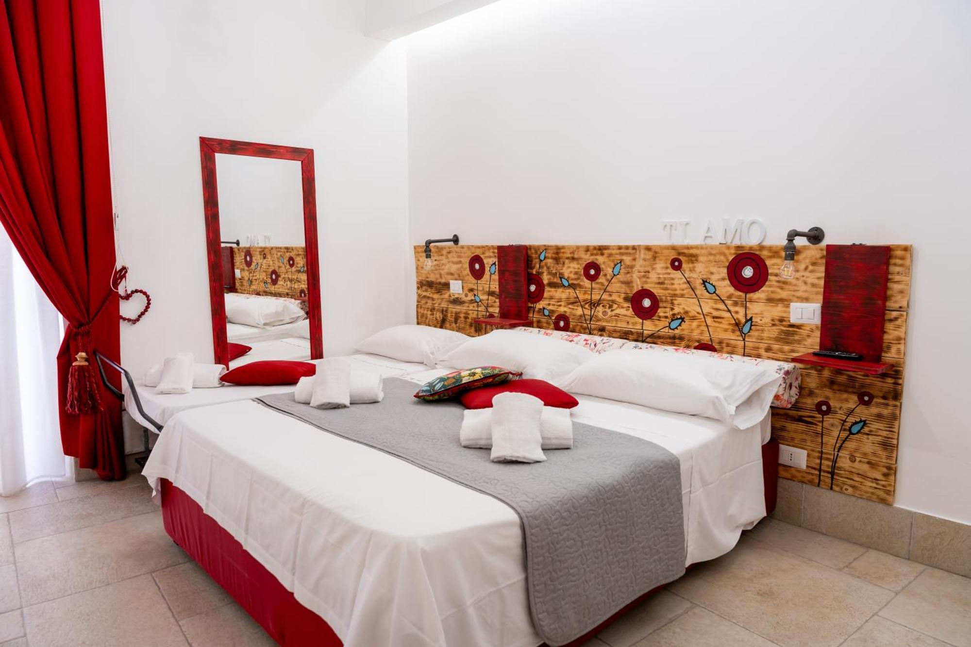 Palazzo Nicolaus Del Borgo Antico Bed & Breakfast Bari Exterior photo